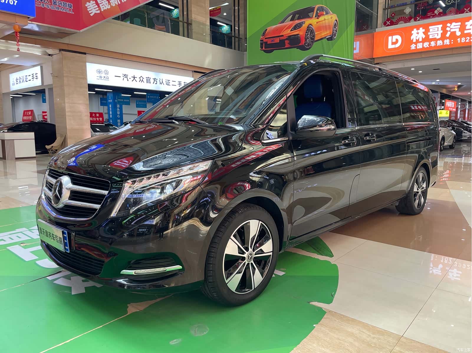 Mercedes-Benz V-Class, 2019 3