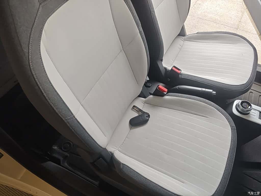 Geely Panda, 2025 25