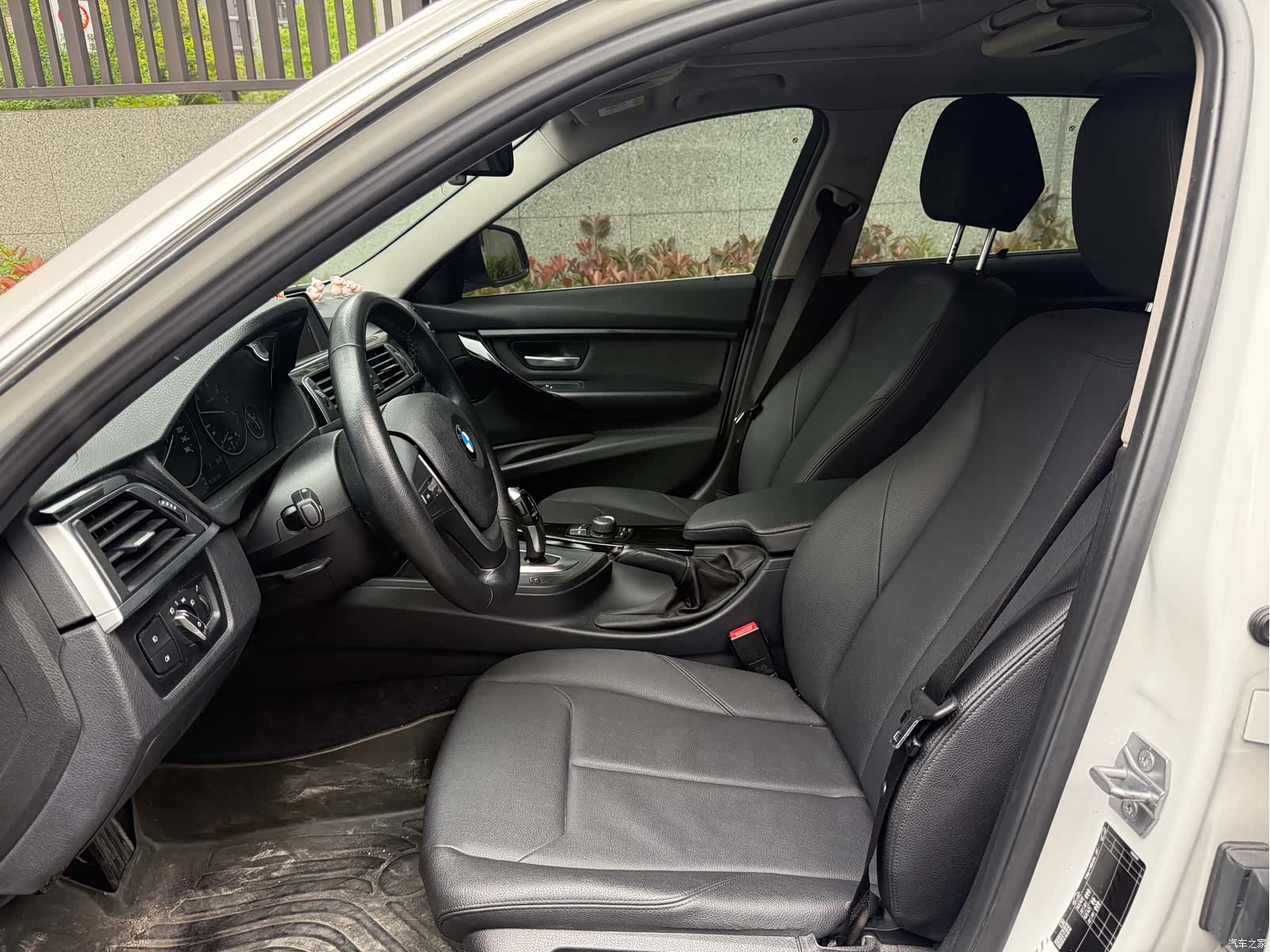 BMW 3 Series, 2017 6