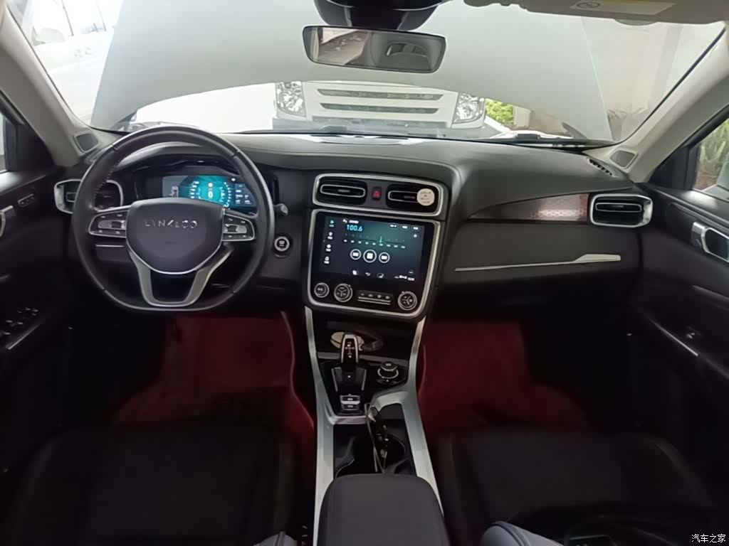 Lynk & Co 01, 2019 10