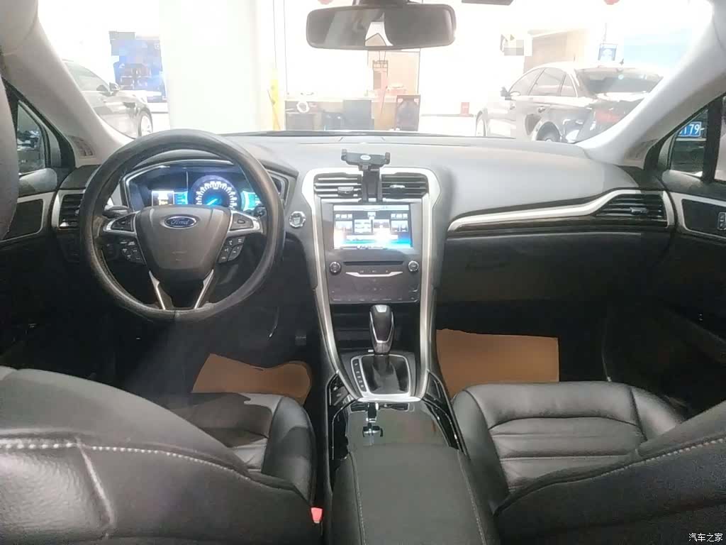 Ford Mondeo, 2016 6