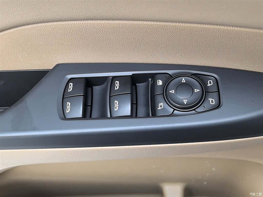 Buick GL8, 2017 9