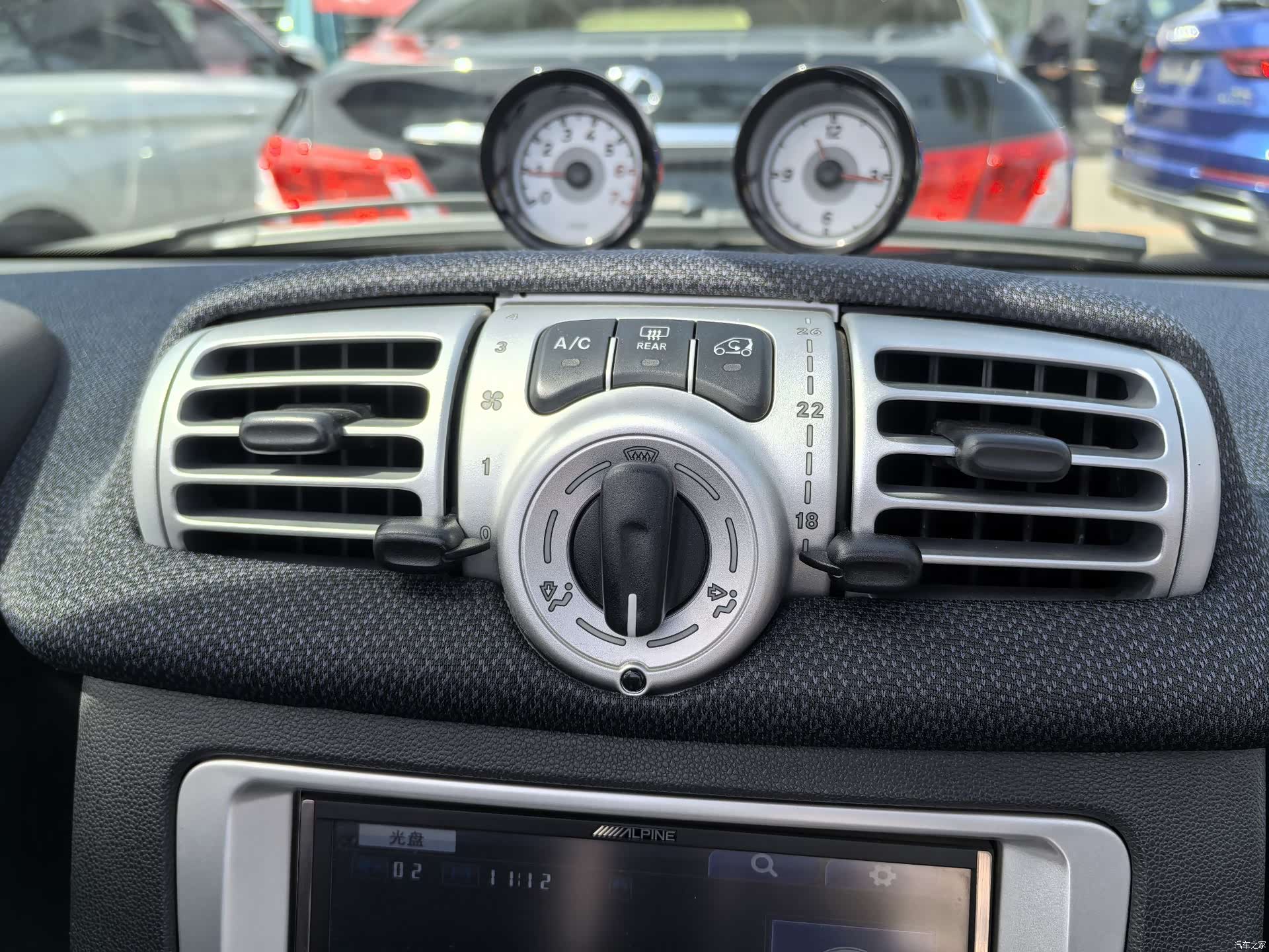 Smart Fortwo, 2015 17