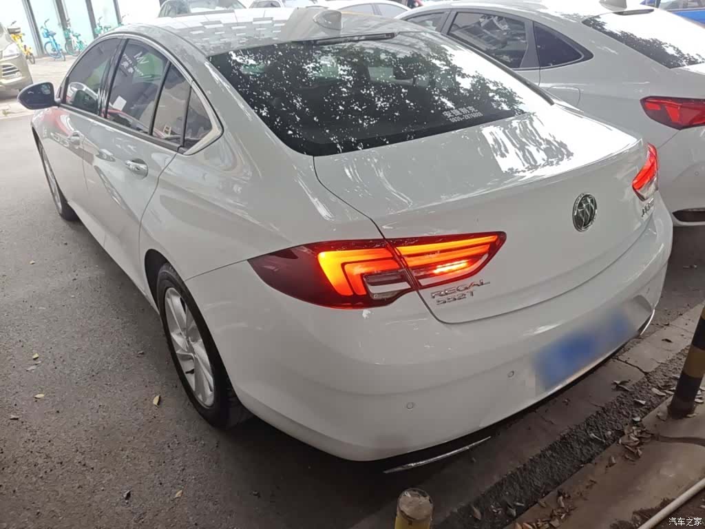 Buick Regal, 2022 все фото