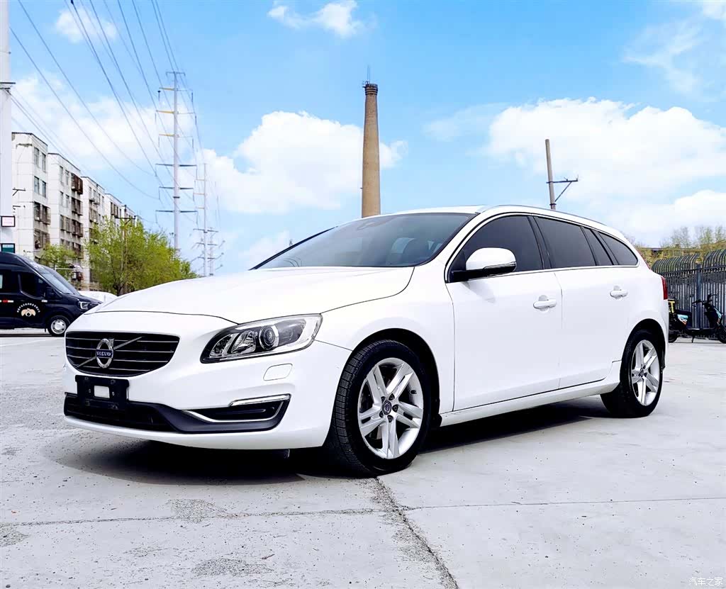 Volvo V60, 2015 1