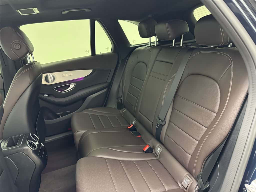 Mercedes-Benz GLC, 2019 7