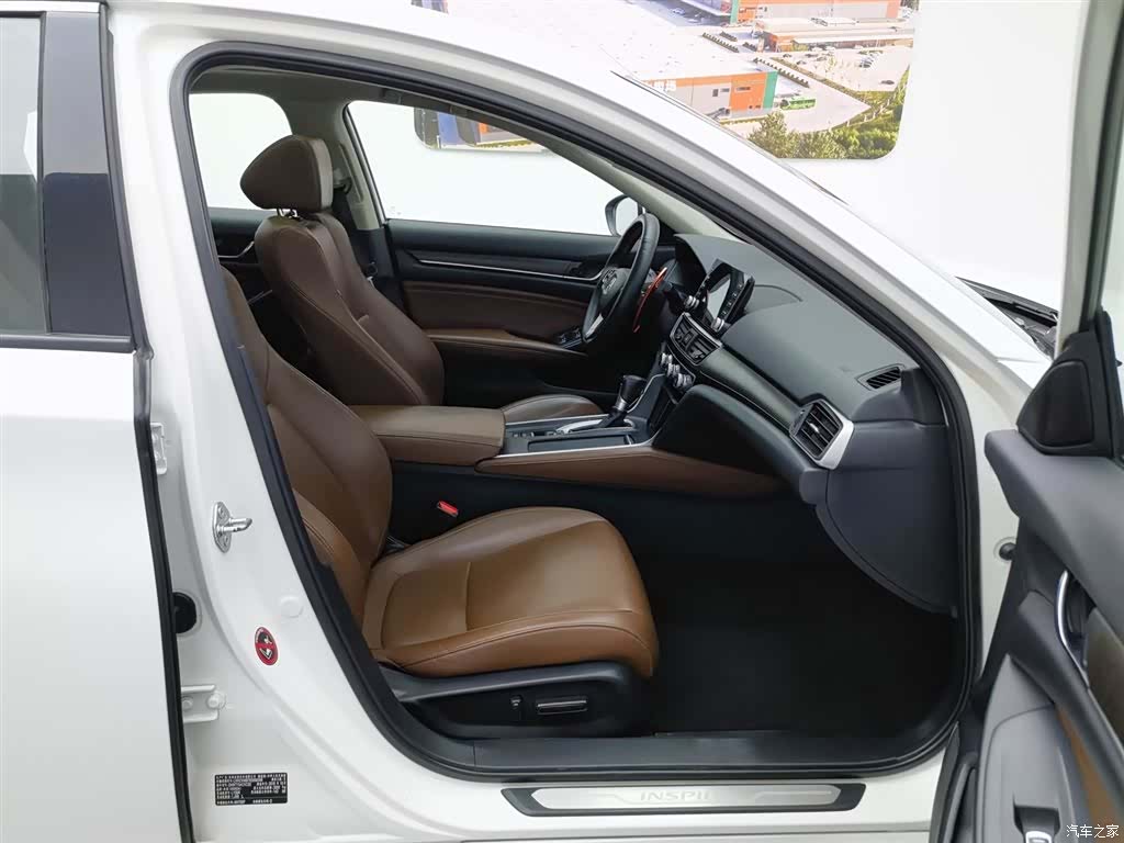 Honda Inspire, 2018 23