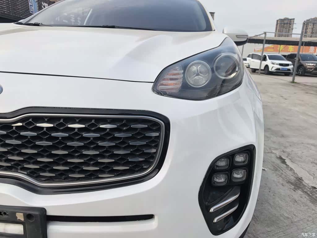 Kia KX5, 2016 24
