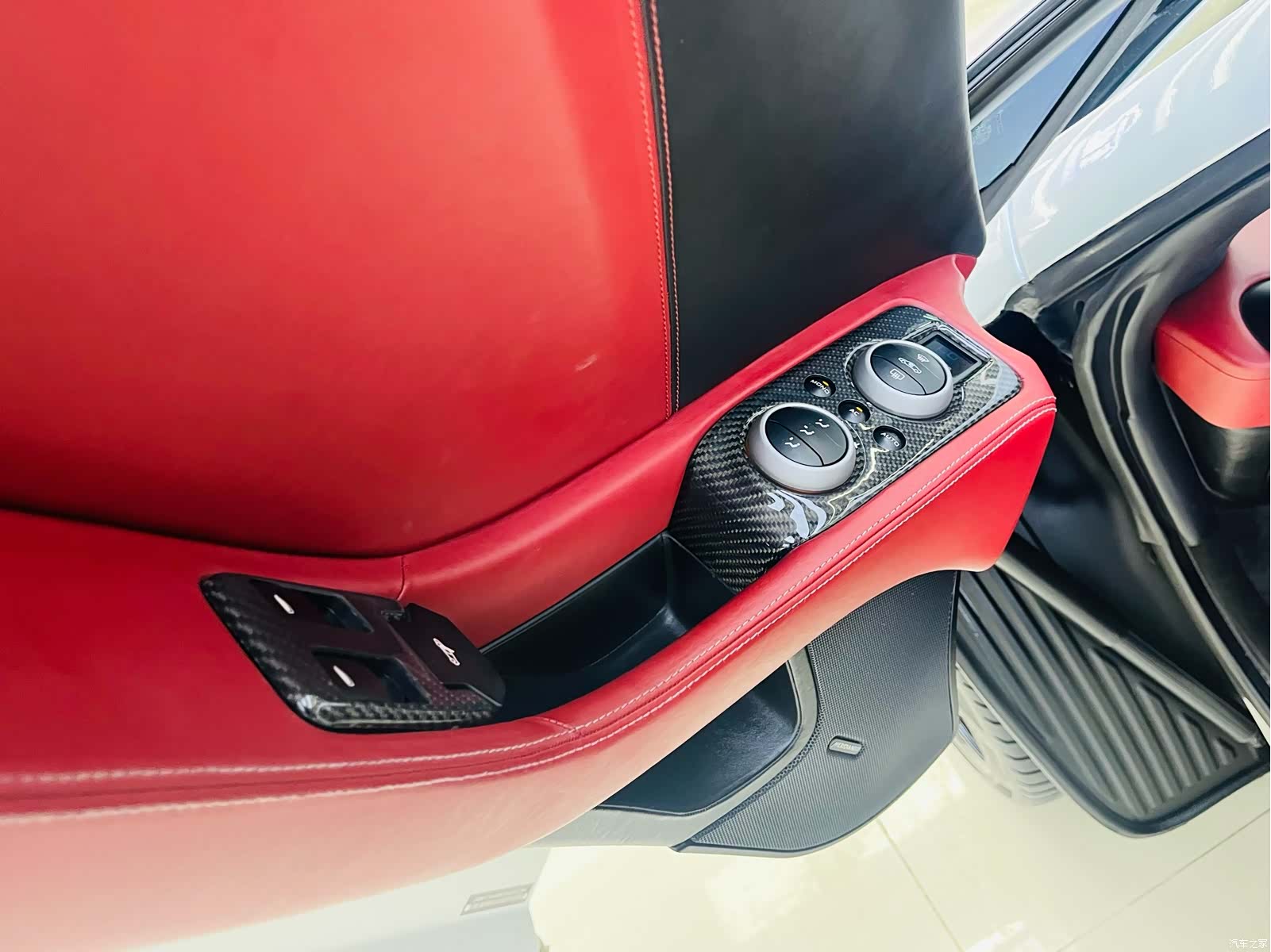 McLaren 12C, 2016 15