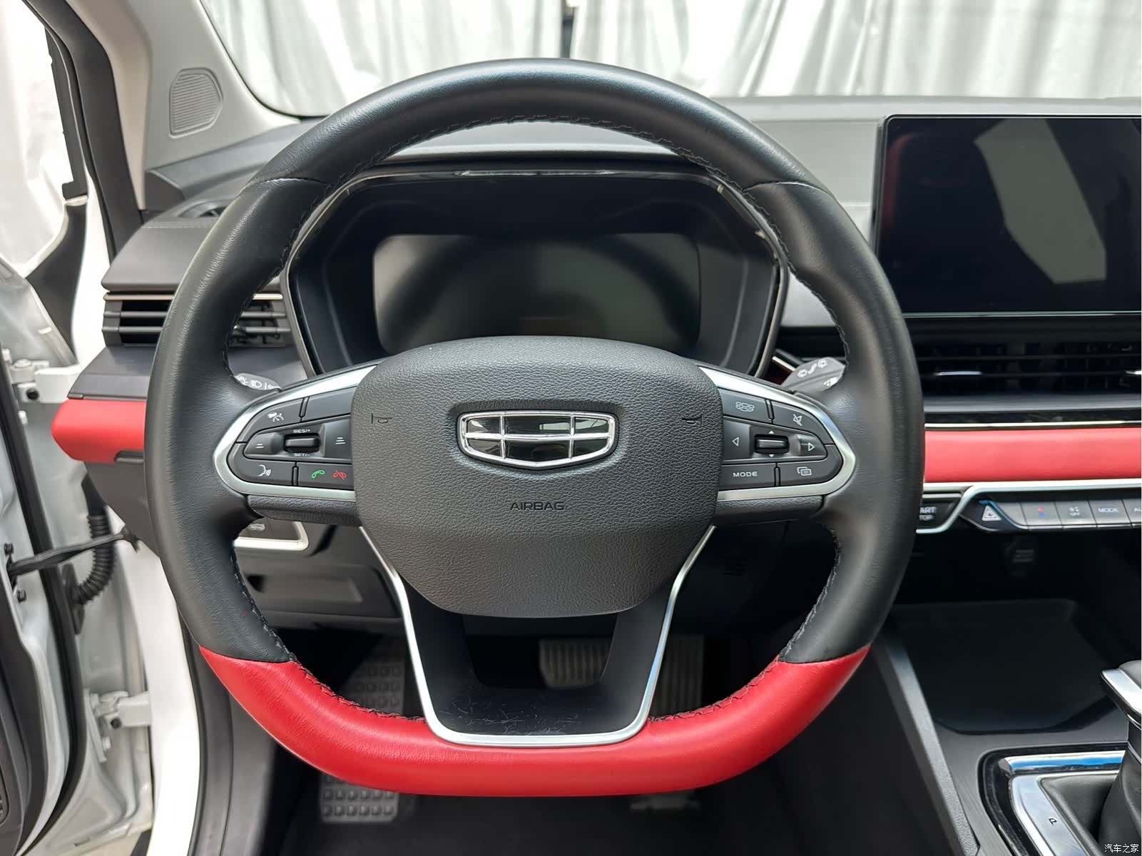 Geely Emgrand, 2022 7
