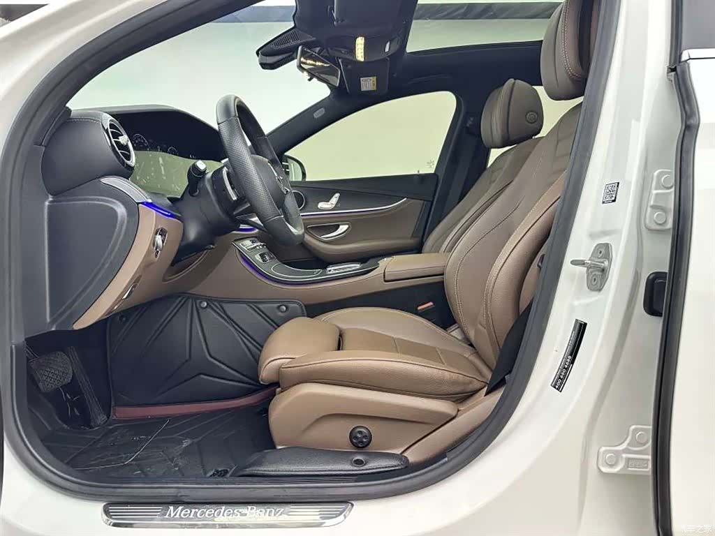 Mercedes-Benz E-Class, 2022 6