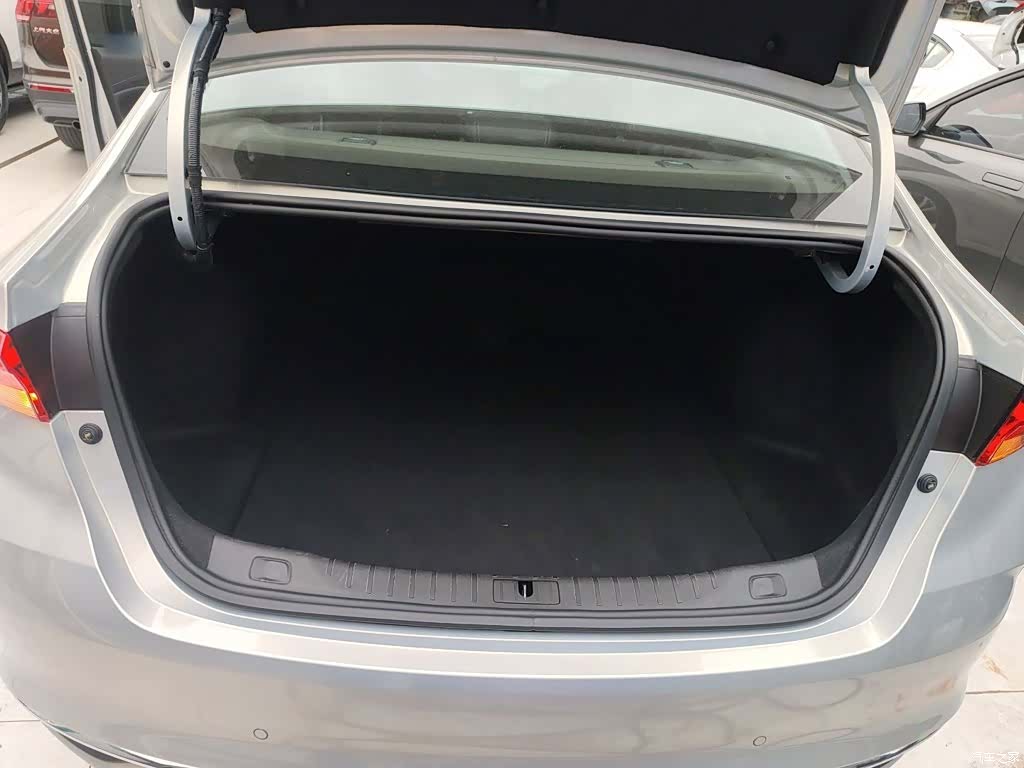 Buick Verano, 2024 15