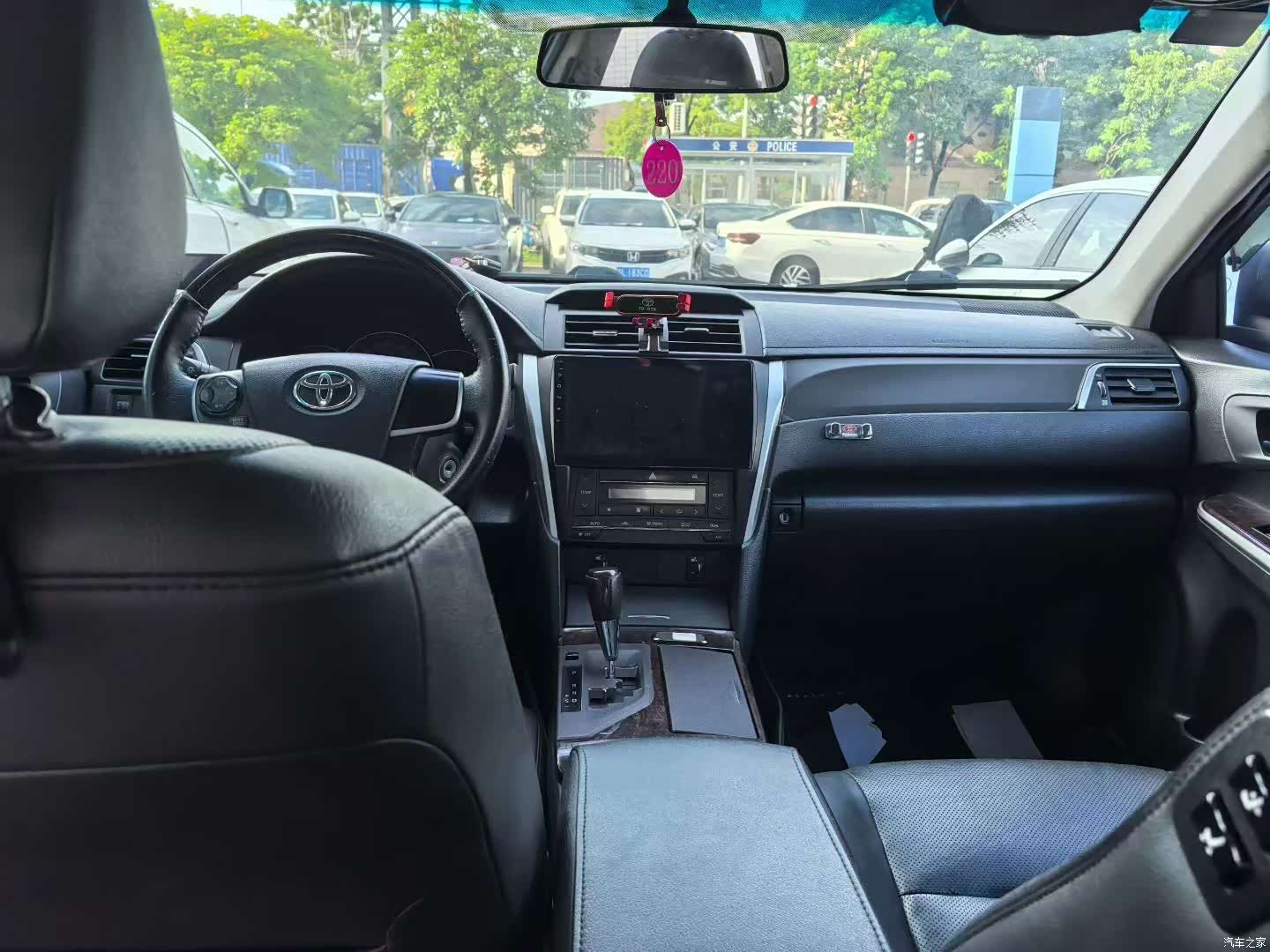 Toyota Camry, 2016 9