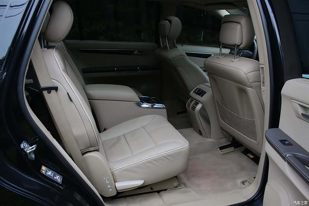 Mercedes-Benz R-Class, 2016 11