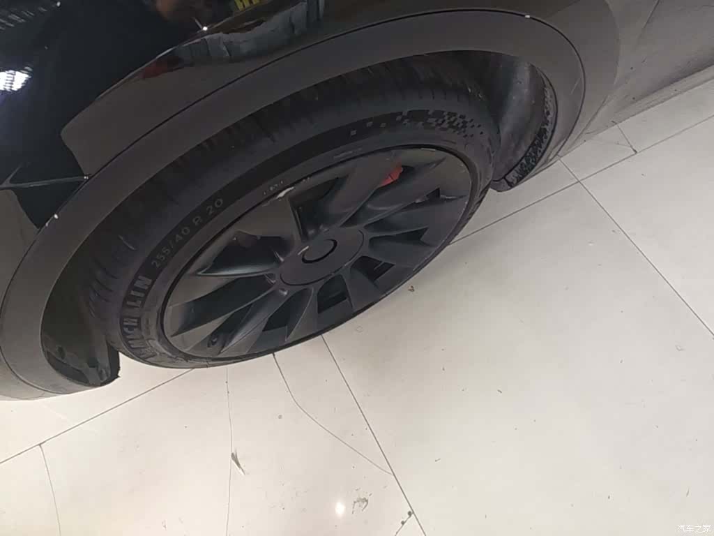 Tesla Model Y, 2021 23