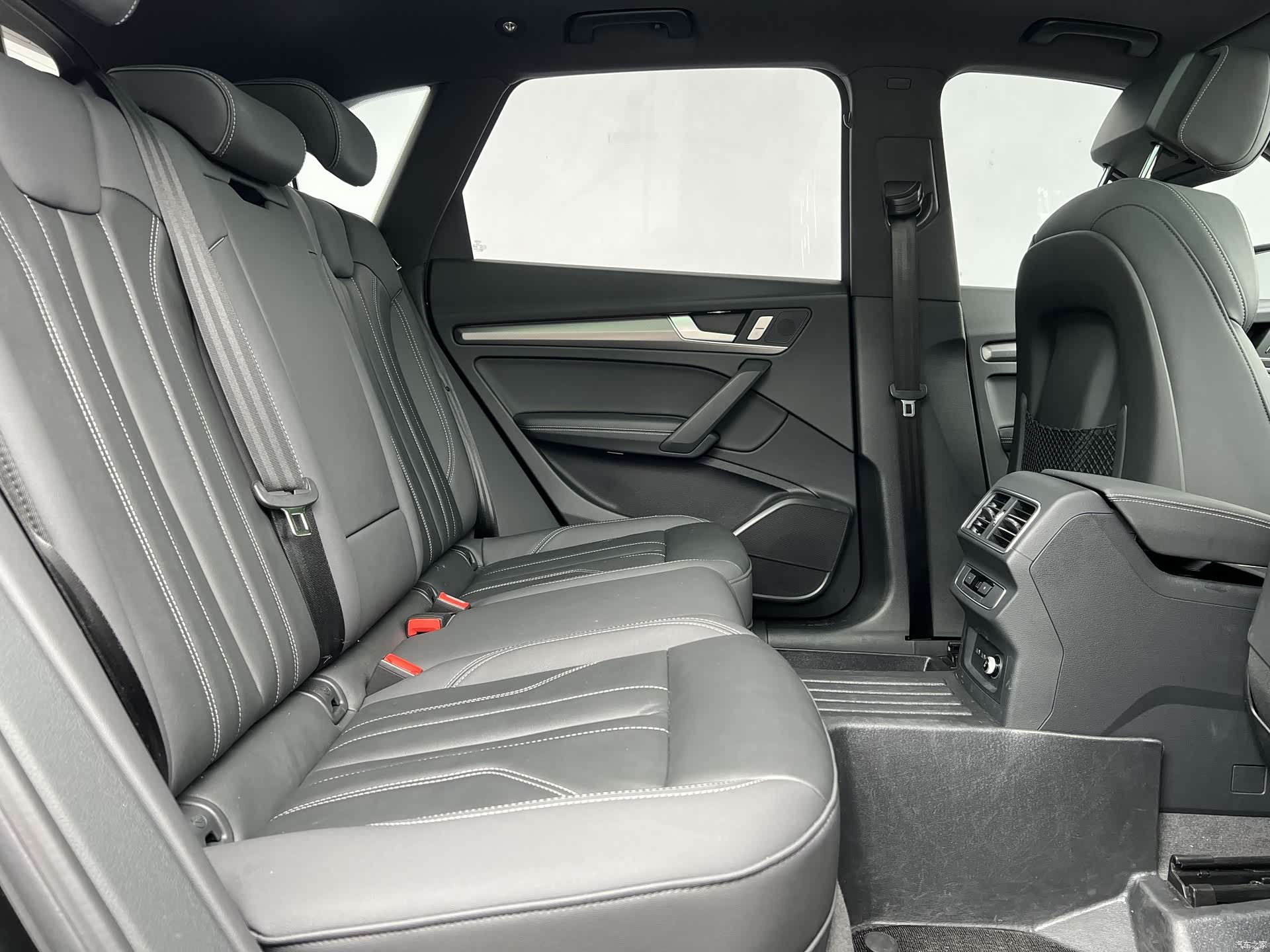 Audi Q5L, 2024 7