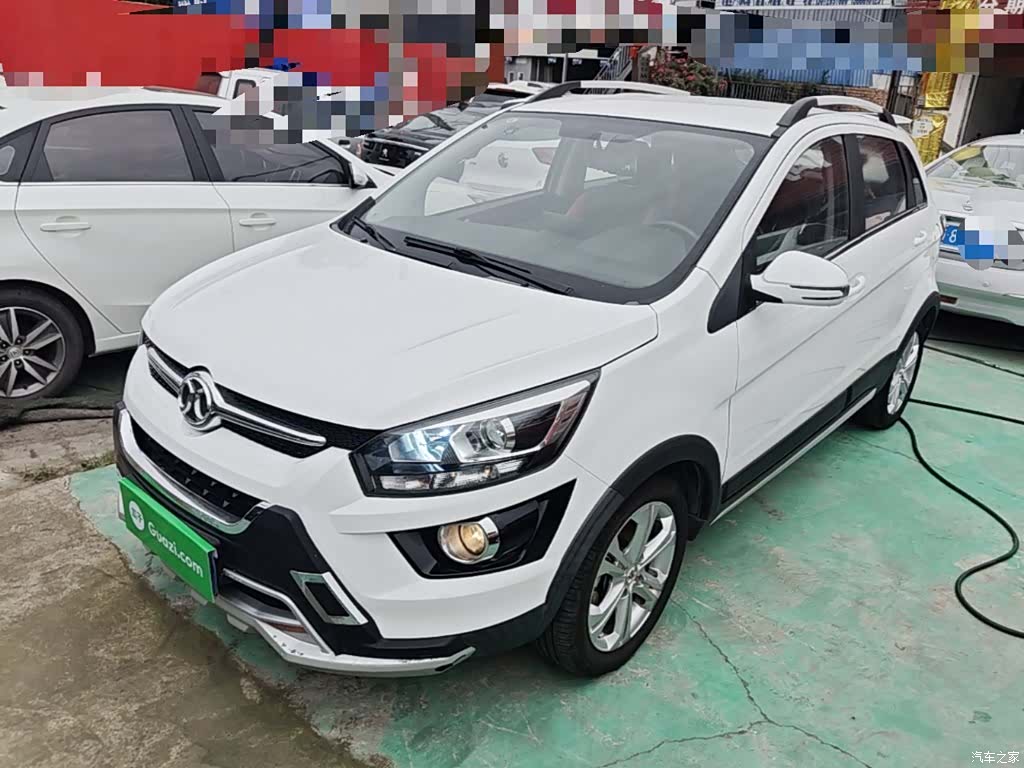 BAIC X25, 2017 1