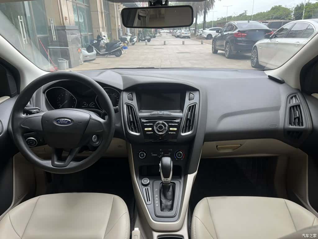 Ford Focus, 2016 20