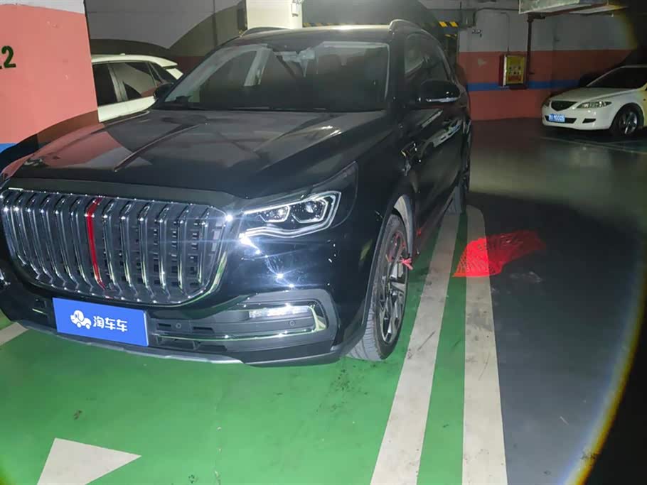 Hongqi HS7