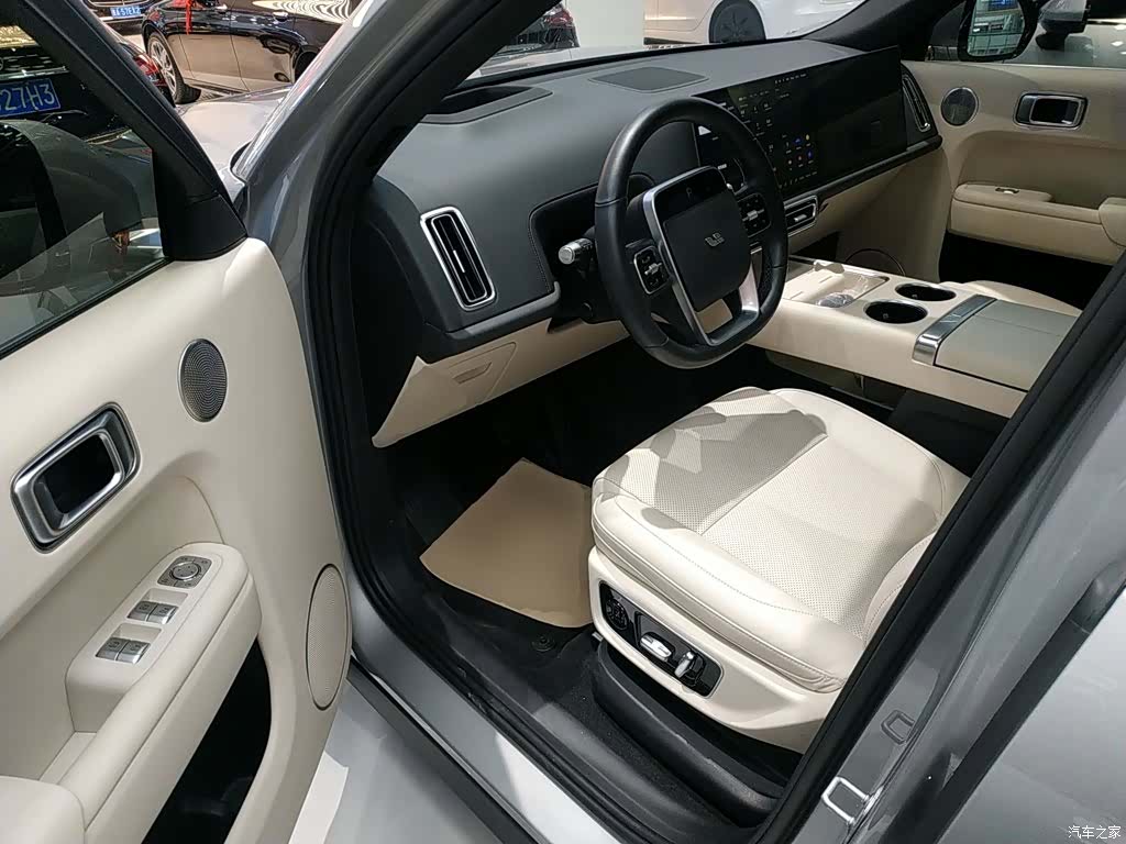 Li Auto L9, 2023 11
