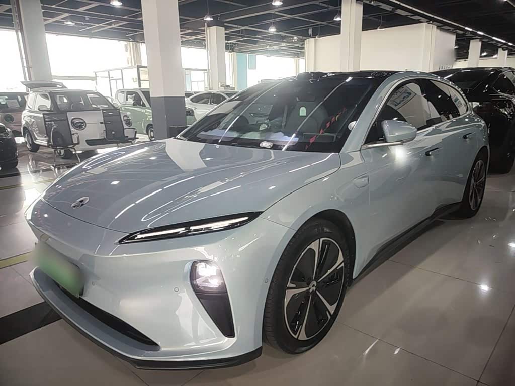 NIO ET5T