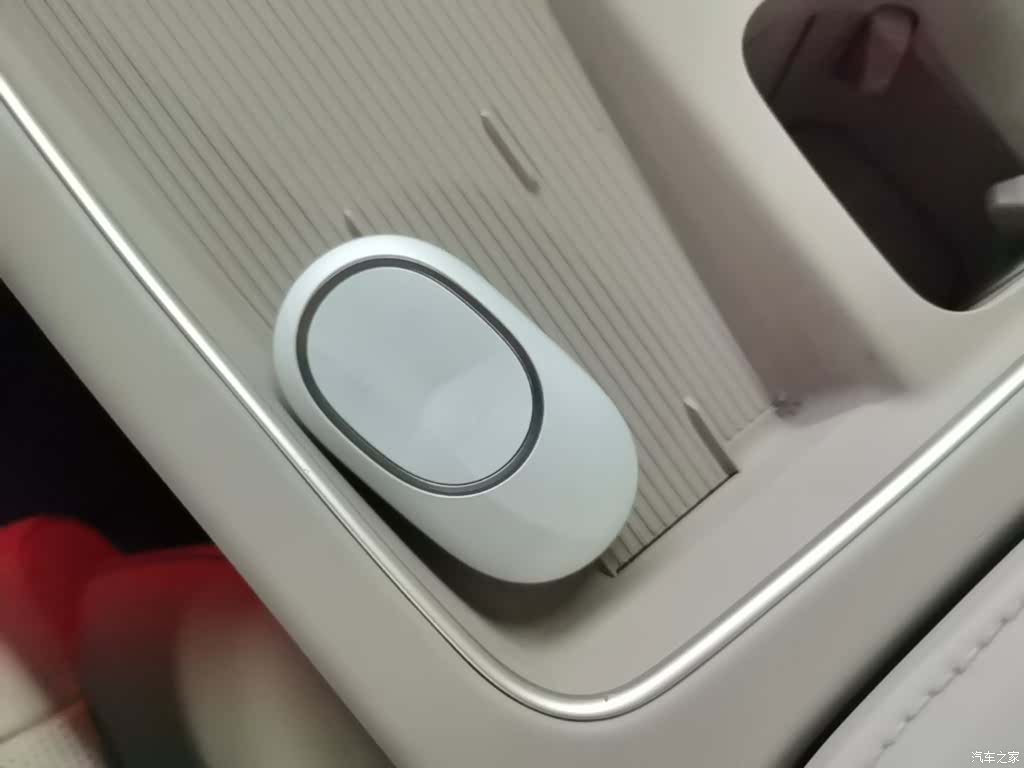 NIO ES8, 2023 9