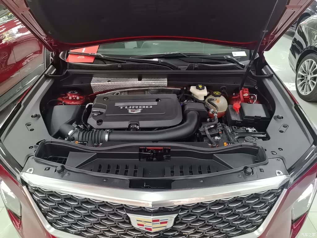 Cadillac XT4, 2024 20