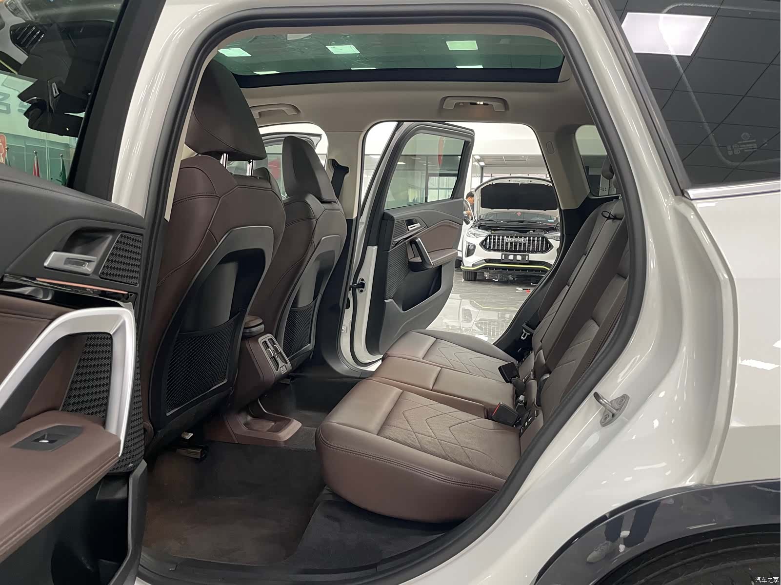 BMW X1, 2023 6
