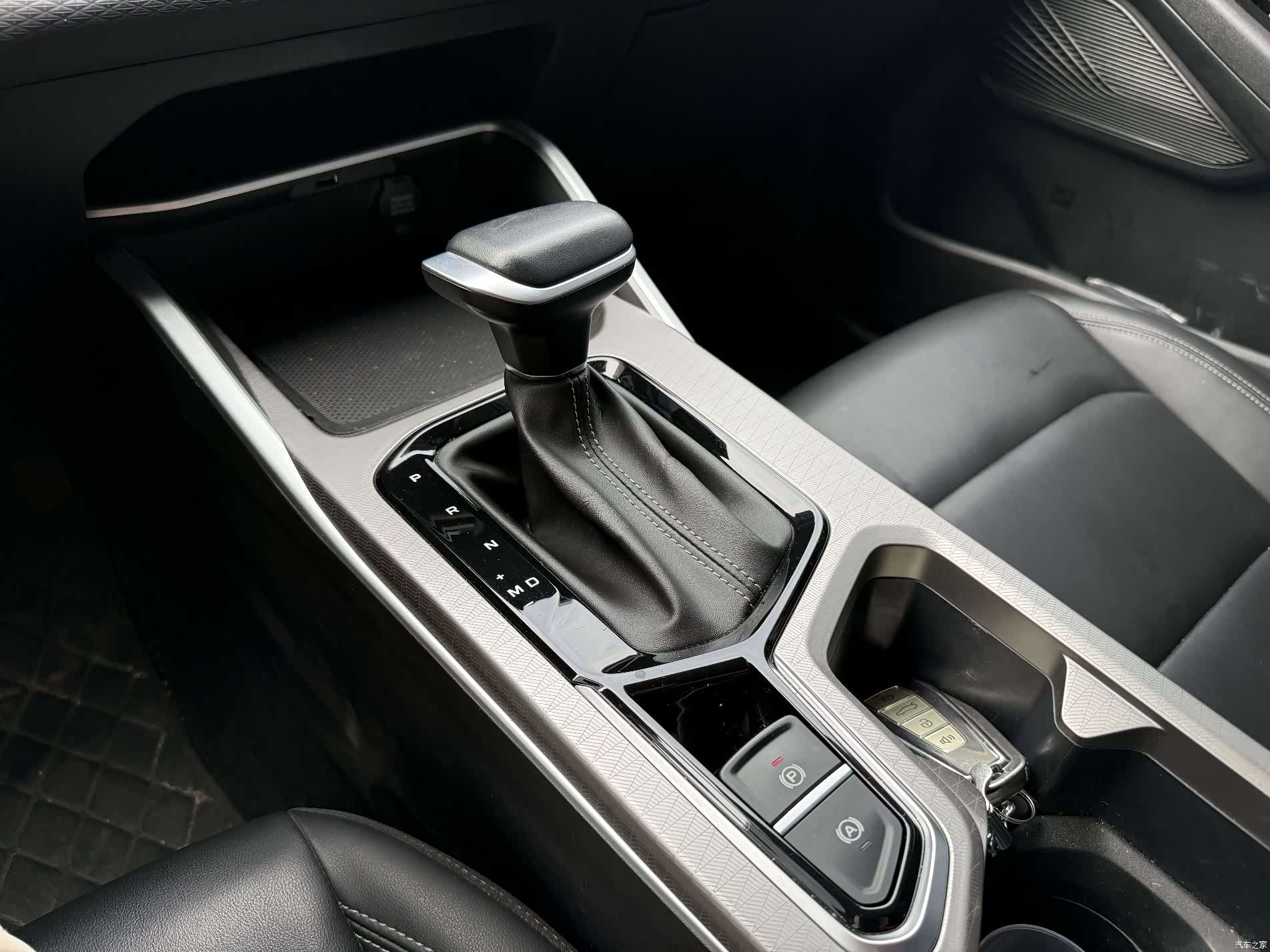 Geely Emgrand, 2024 10
