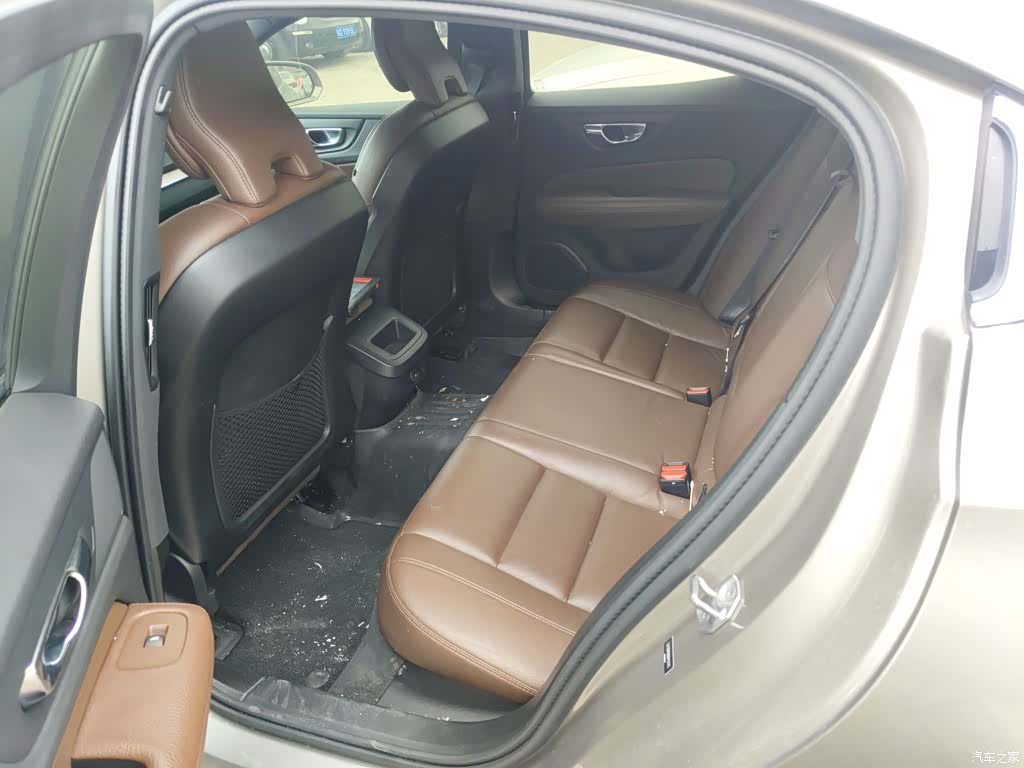 Volvo S60, 2021 17