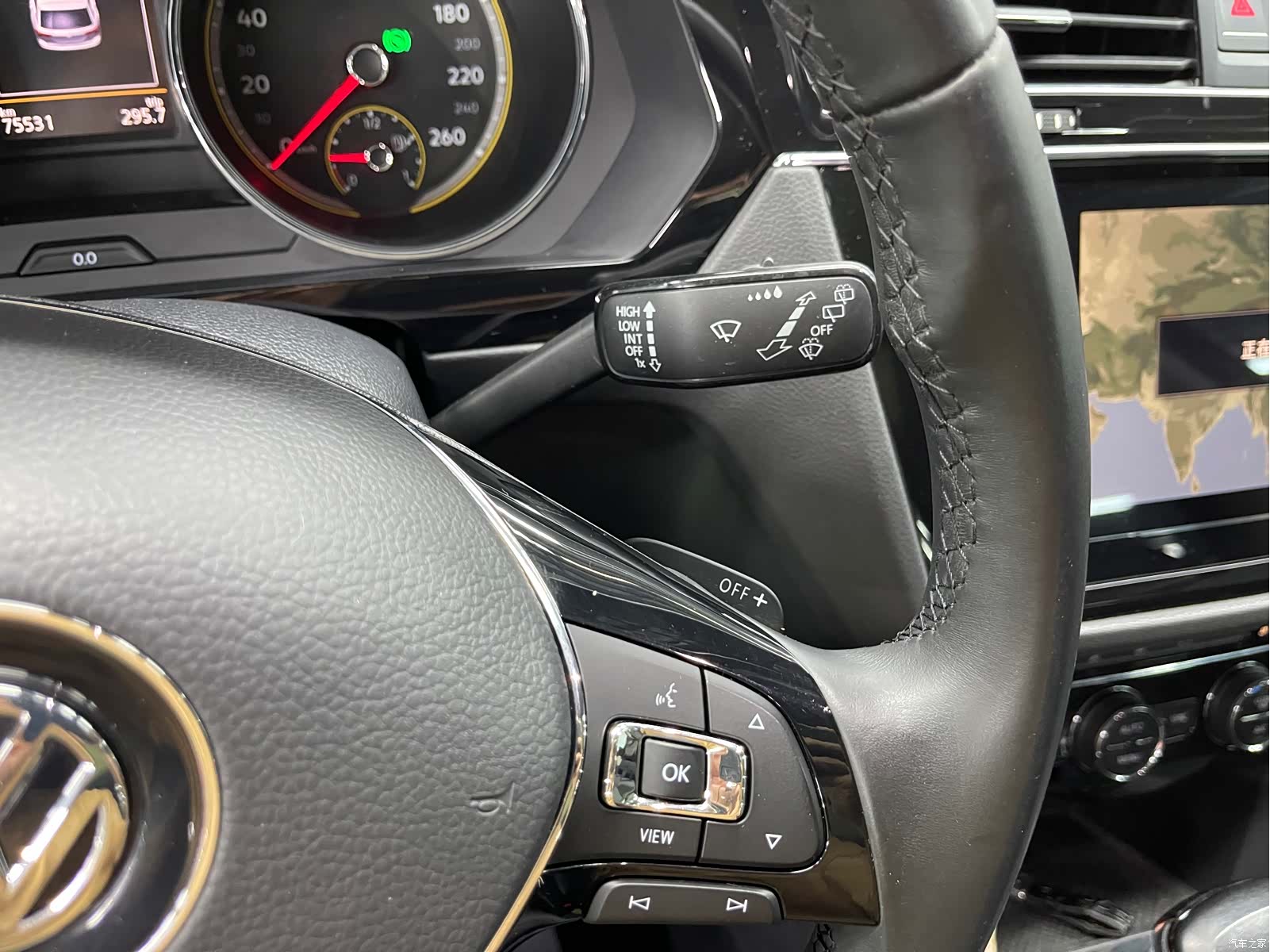 Volkswagen Tiguan L, 2020 14