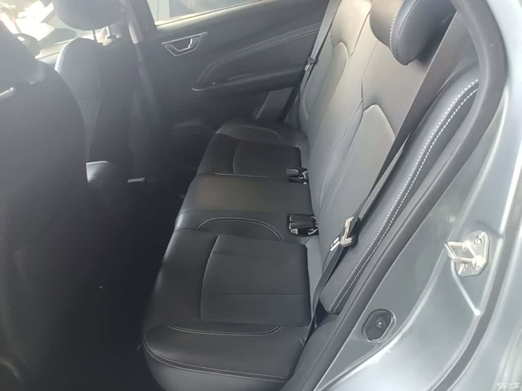 Geely X3, 2020 13