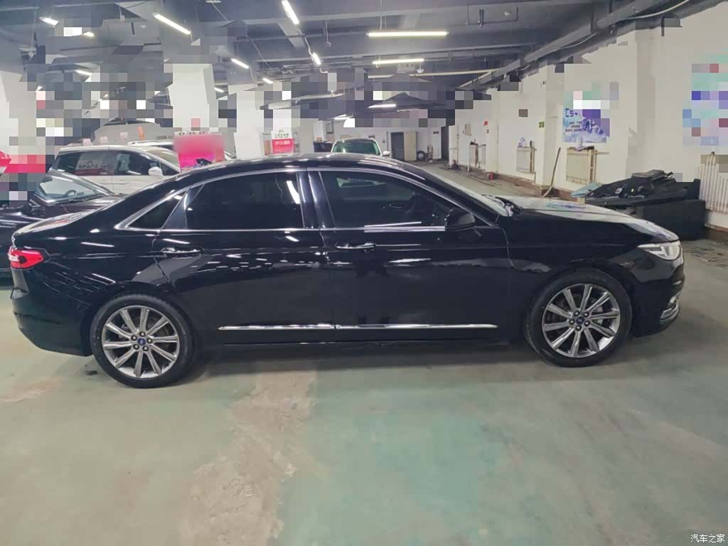 Ford Taurus, 2021 7