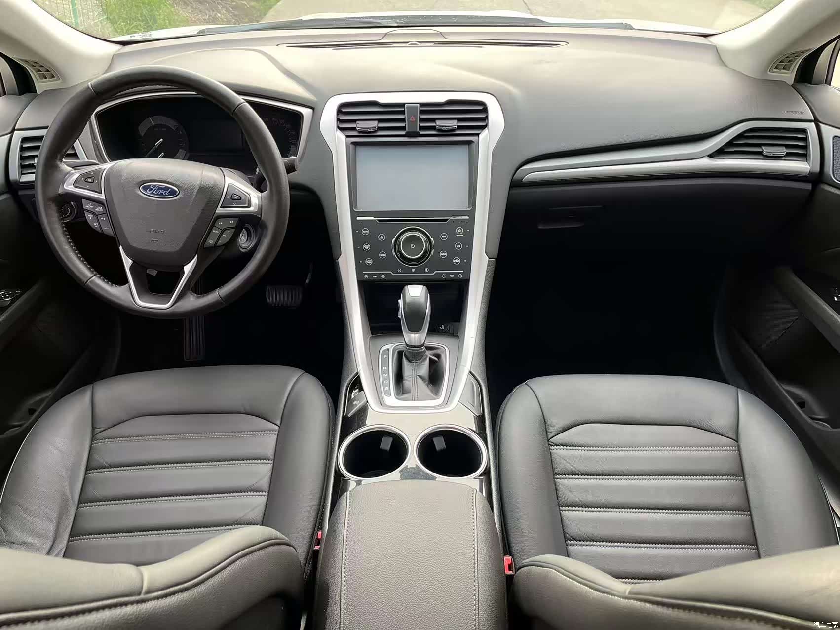 Ford Mondeo, 2015 13