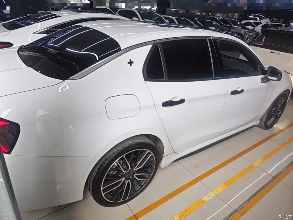 Lynk & Co 02, 2023 все фото