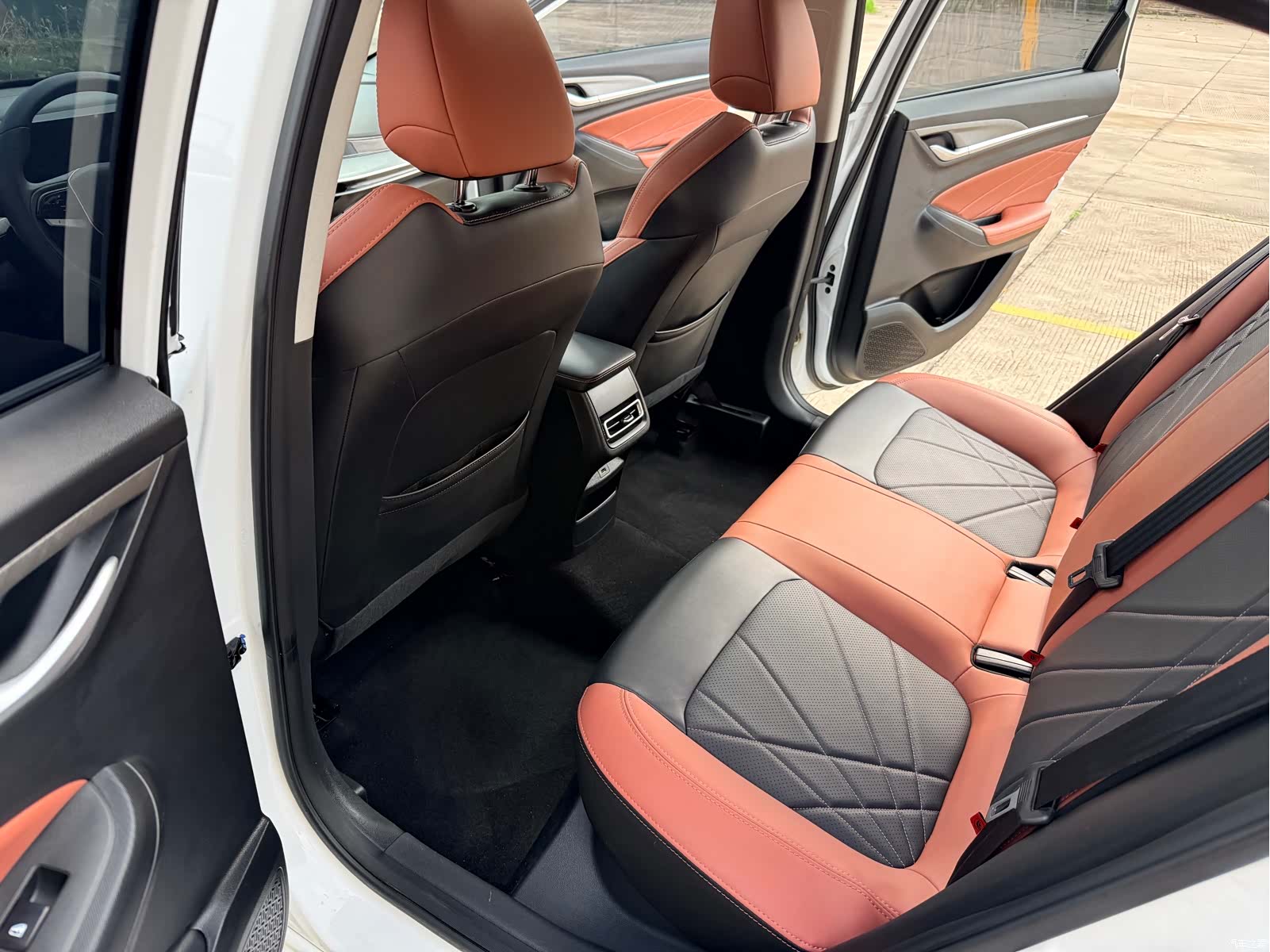 Changan Eado, 2022 18
