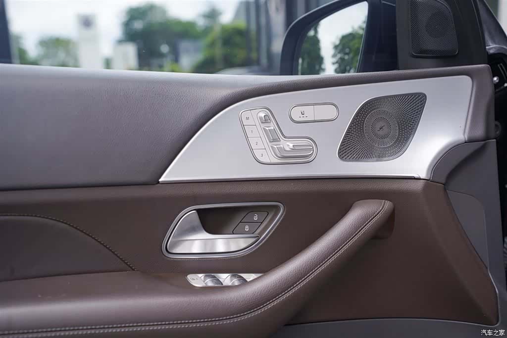 Mercedes-Benz GLE, 2020 14