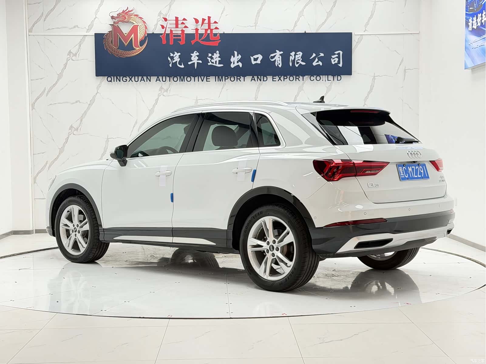 Audi Q3, 2021 4