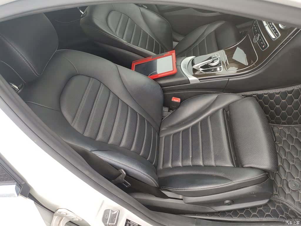 Mercedes-Benz C-Class, 2017 25