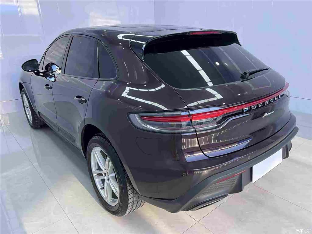 Porsche Macan, 2023 3