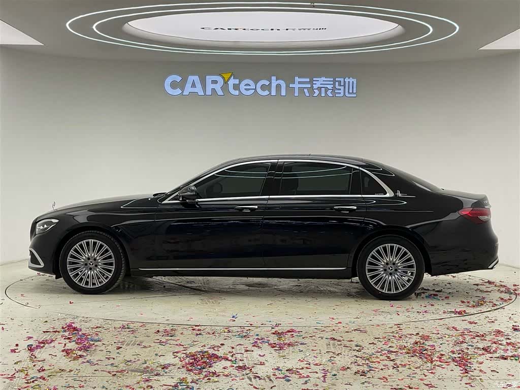 Mercedes-Benz E-Class, 2023 8