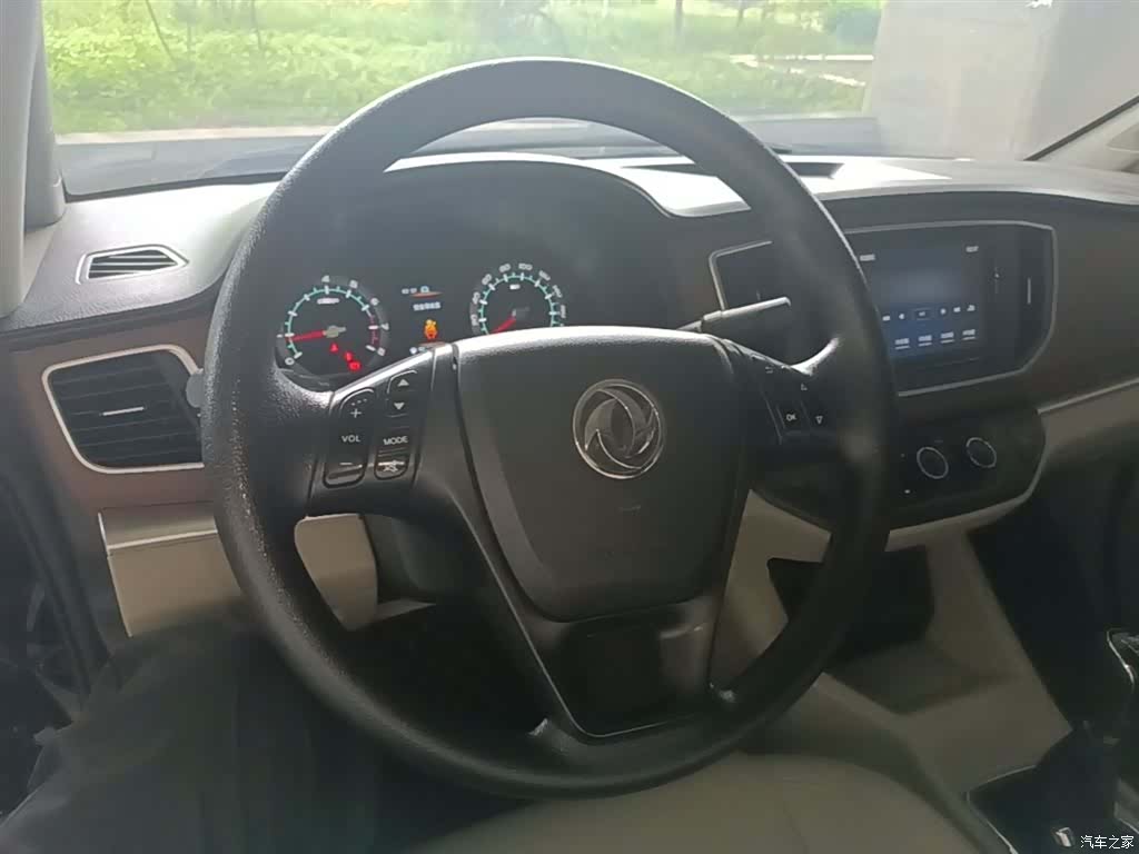DongFeng M5L, 2021 11