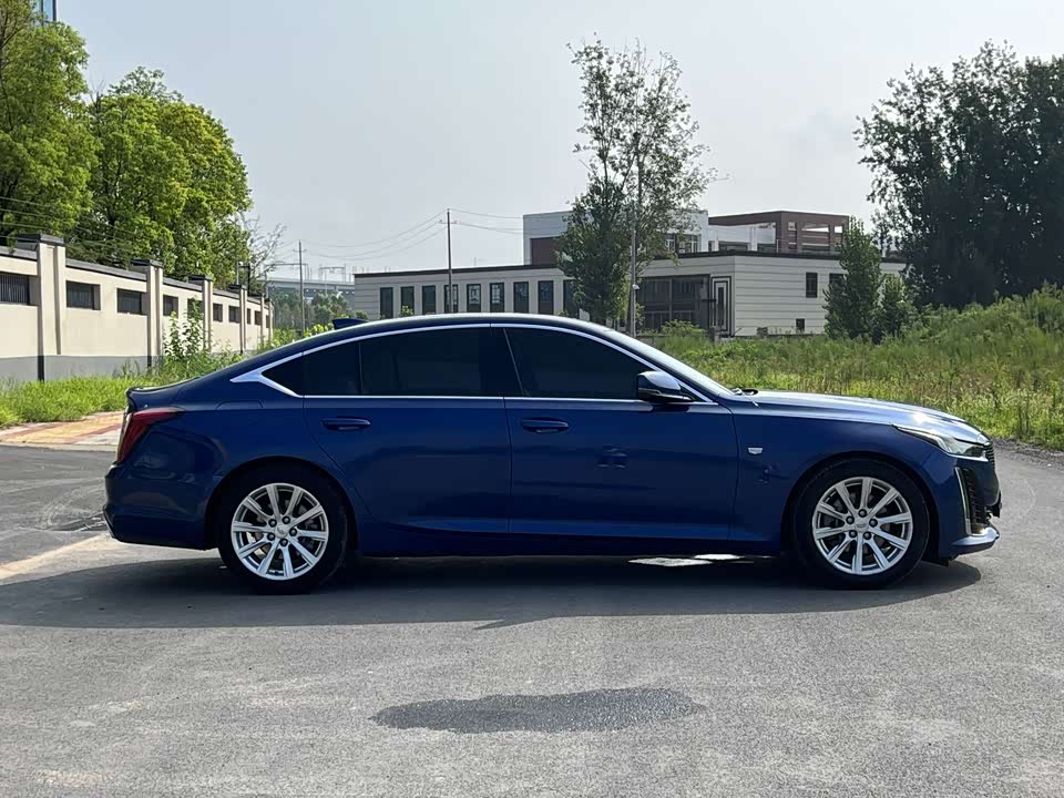 Cadillac CT5