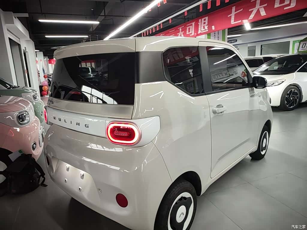 Wuling MINIEV, 2024 7