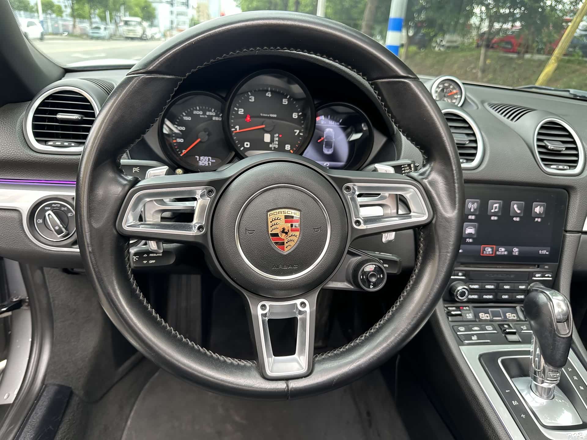 Porsche Boxster, 2018 8