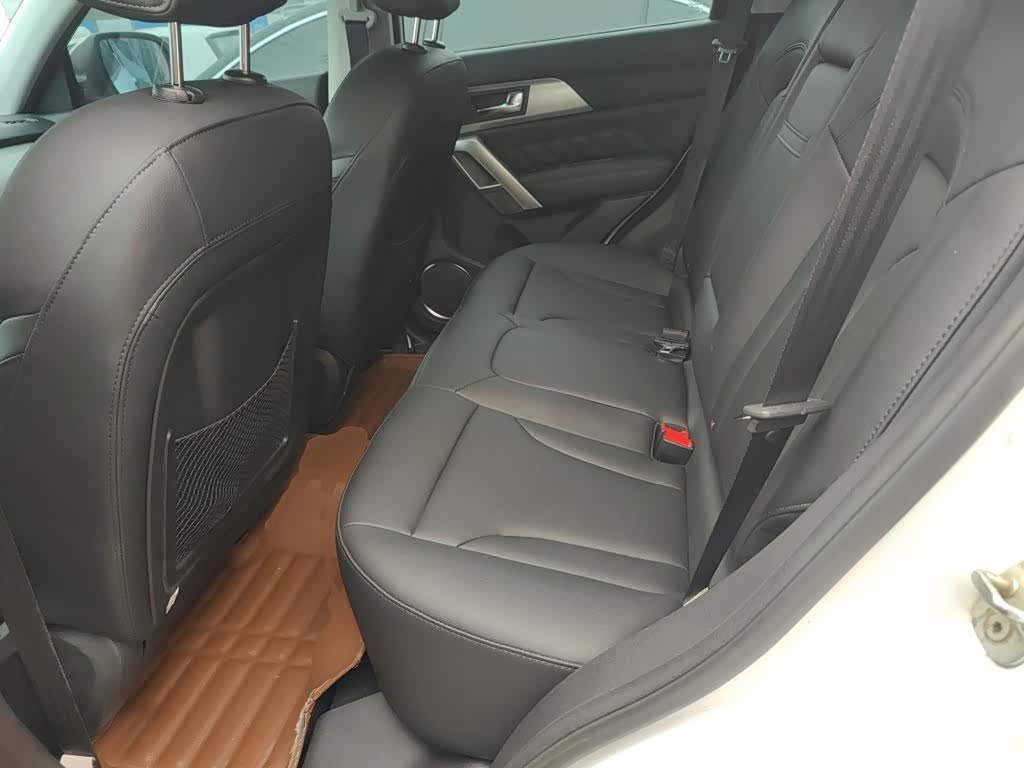 Haval H2, 2015 13