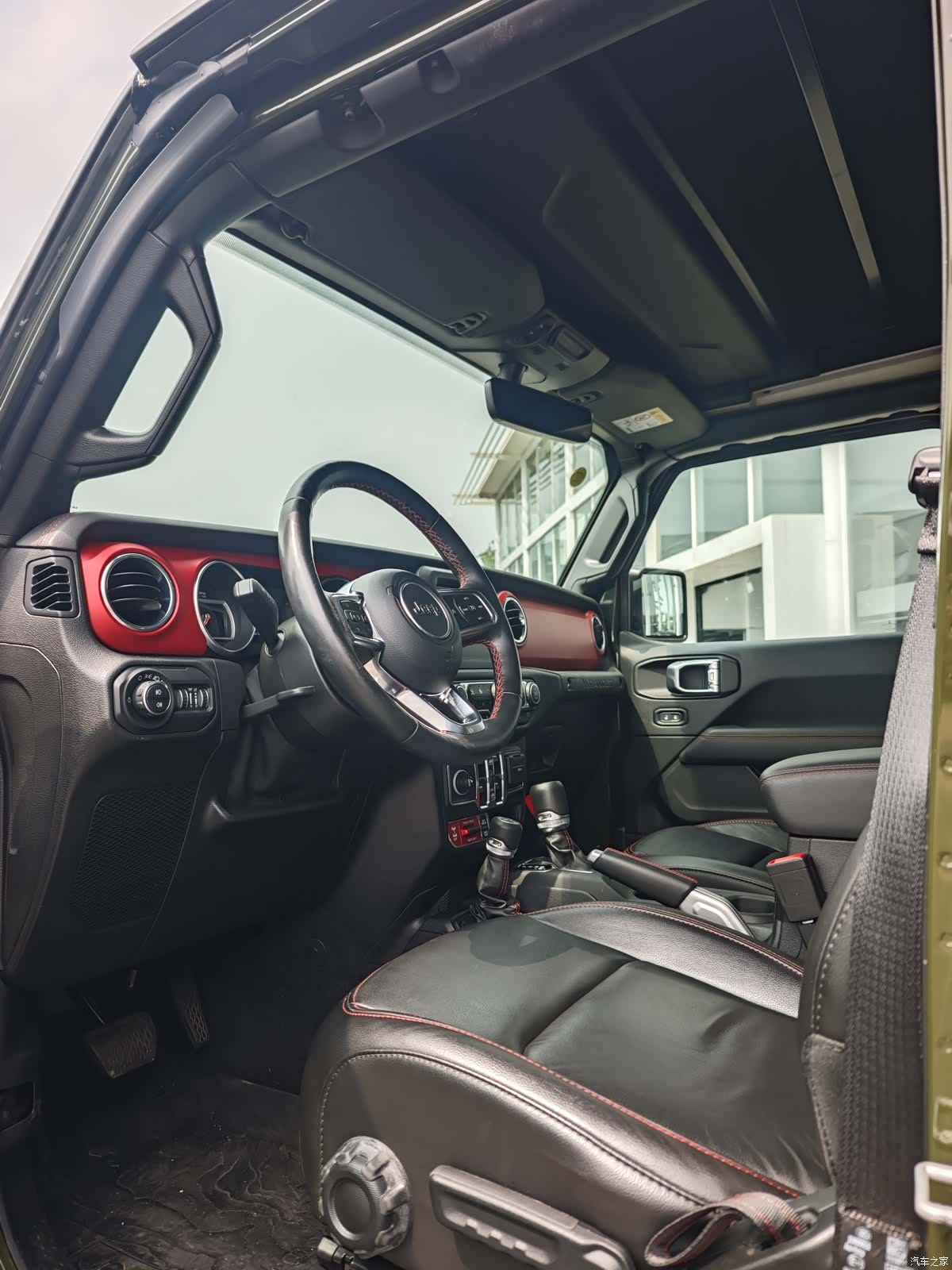 Jeep Wrangler, 2022 4