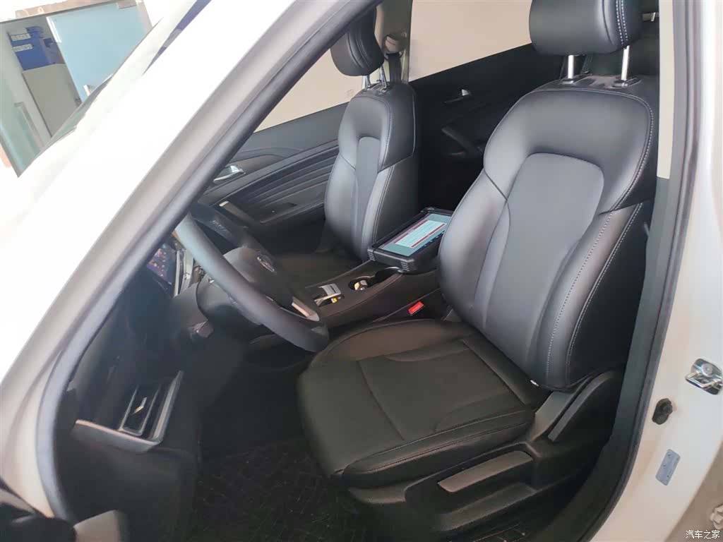 Changan CS35, 2020 11