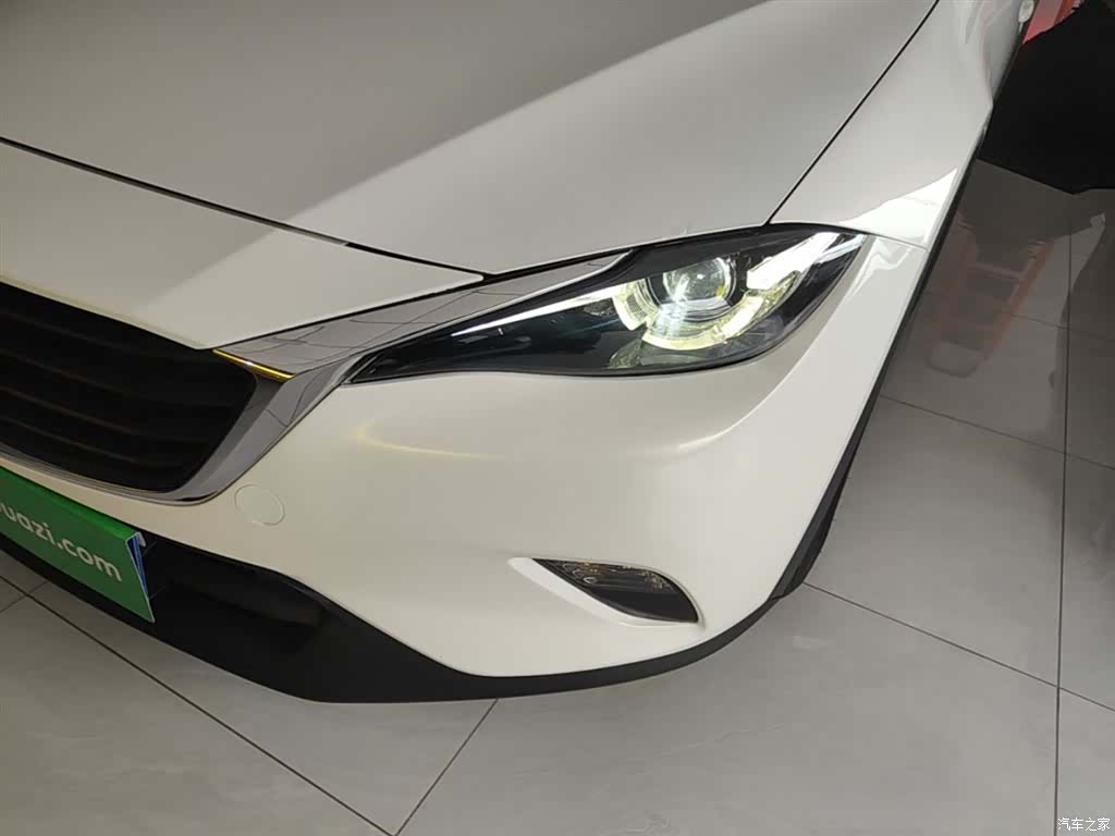 Mazda CX-4, 2019 24