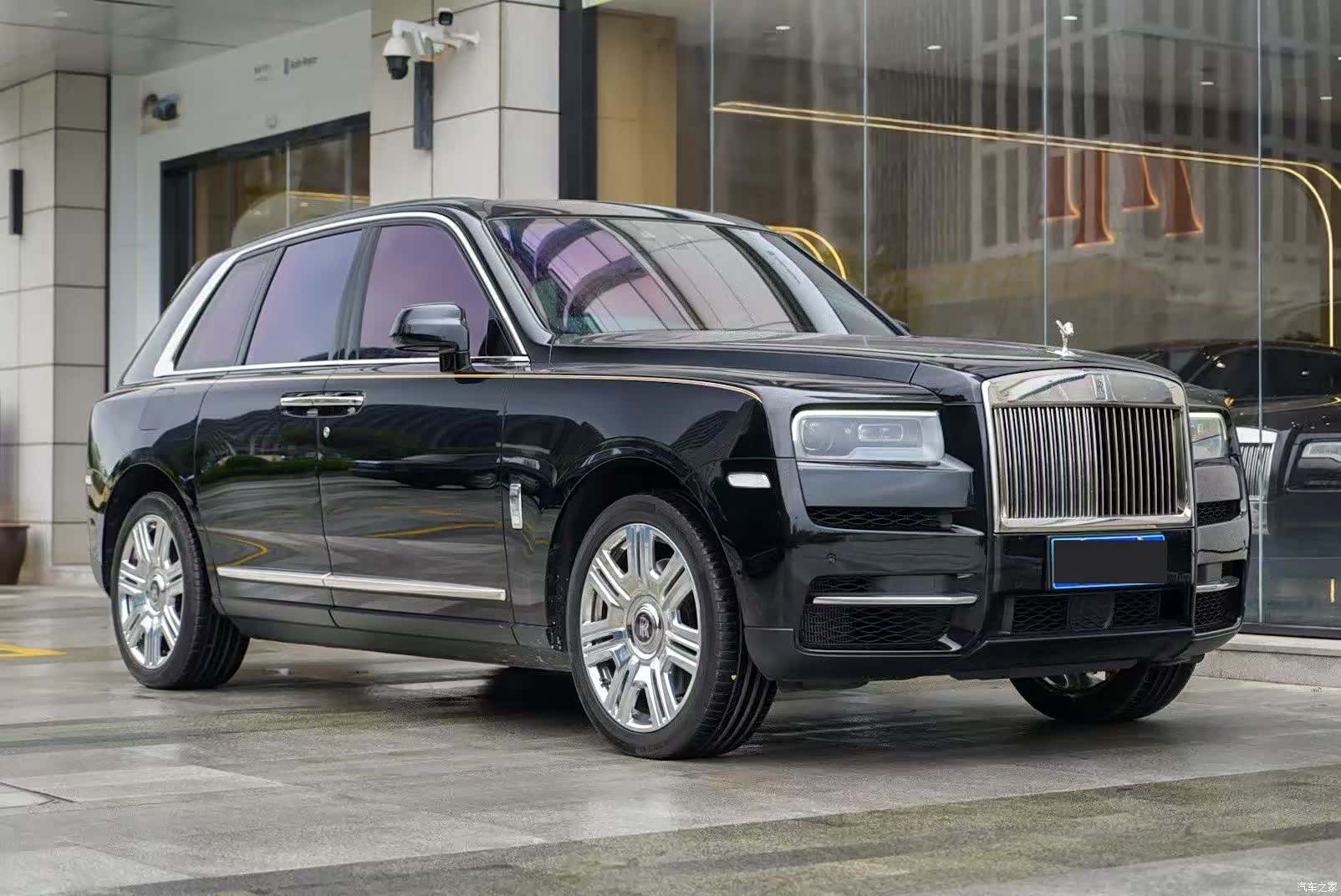 Rolls-Royce Cullinan, 2022 2